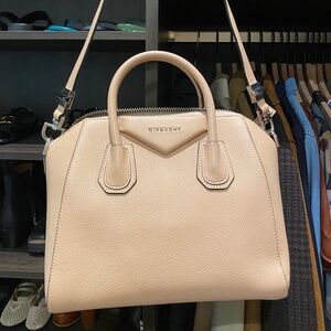 Givenchy Antigona bag